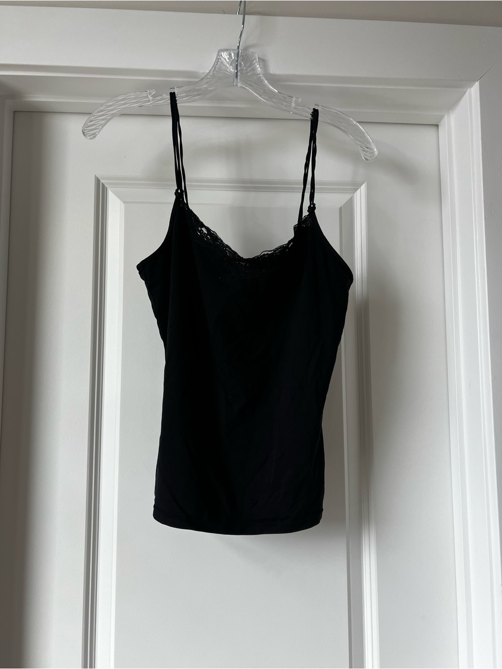 American Eagle Outfitters Black Lace-Trim Cami silky camisole tank top